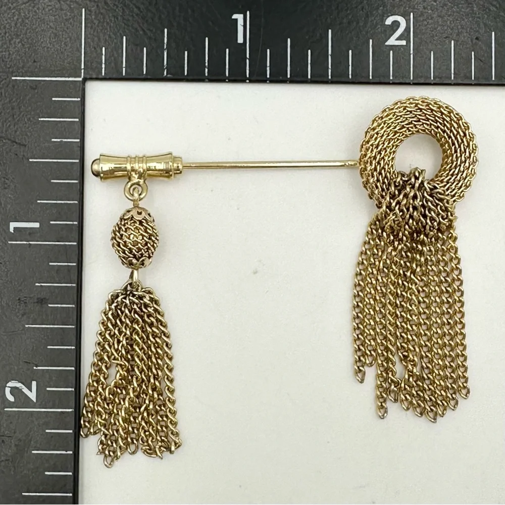 Vintage Caroline Emmons Tie 'n Tassel Gold Tone Jewelry Stick Pin Brooch